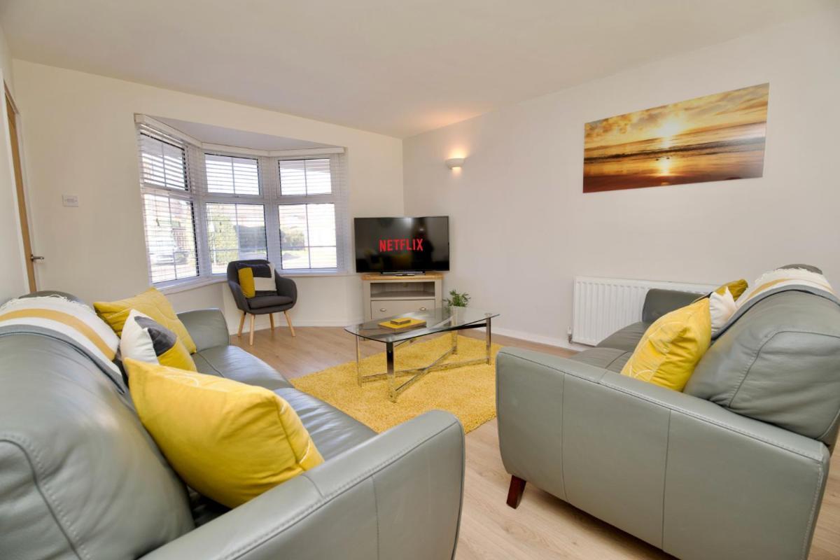 Dashing 4Bed Retreat - Walk To Stratford Town Centre & Shakespeare'S Birthplace别墅 外观 照片